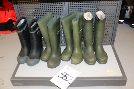 3 pairs of rubber boots + 1 pair termostøvler str. 38 NEW