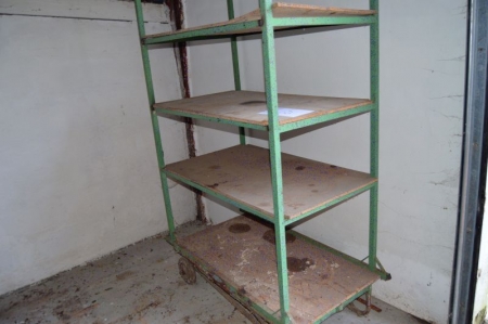 Transport trolley with shelves