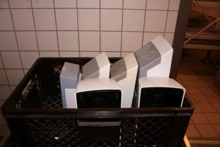 6 pcs different soap dispensers
