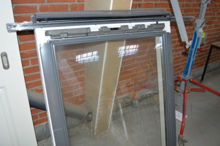 Roof windows, Velux. Approximately 940 x 1200 mm. Sold without flashings