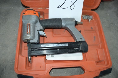 Luftsømpistol, Paslode FN1835. Suitcase
