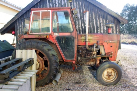 Traktor, IMT-578, årgang 1978, Stel nr. 801004910, reg BZ 8642 timer: 1474, leveres uden nummerplade. 