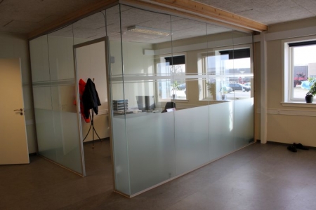 Glass section partition with aluminum rail on top and bottom. Approximately 3.7 meters + approx 3.2 meters with door. Suitable for ceiling height of 2.5 meters