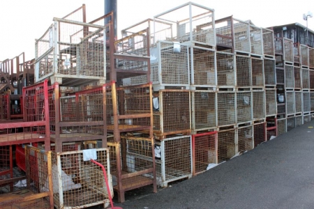Approximately 10 pieces. pallet cages can vary able (file photo)