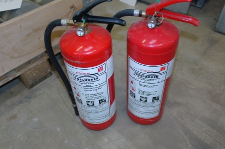 2 pieces Fire extinguishers 6 kg's ABC
