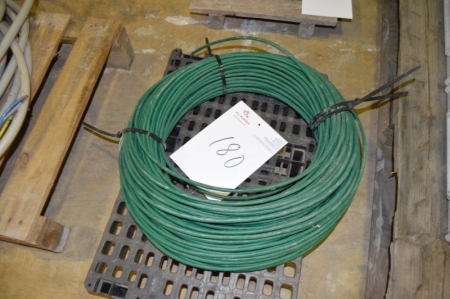 Control cable. Pallet not included