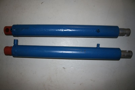 2 pcs. hydraulic cylinders, for Veto Frontloader.