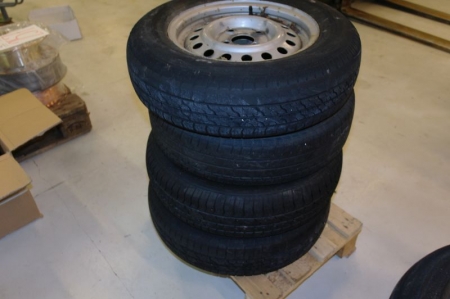 4 pcs. 13" wheels. with worn out tyres