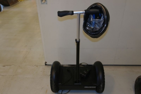 Eswing-01, "SEGWAY" type vehicle. incl. charger, helmet and transportbox