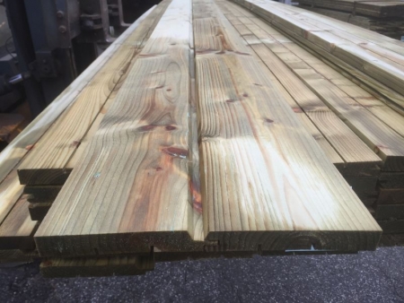 Fasciaboards, pressure treated A quality. 21 mm x 145 mm, 111 metres  overboard, 111 metres underboard, coverage width 27 cm
