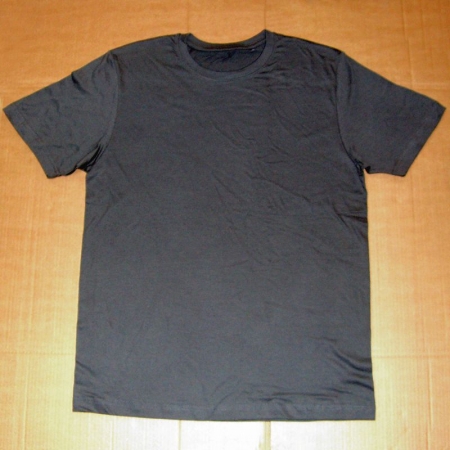 Firmatøj uden tryk ubrugt: 40 stk. rundhalset T-shirt, Stålgrå, rib i halsen, 100% bomuld . 20 M - 20 XL