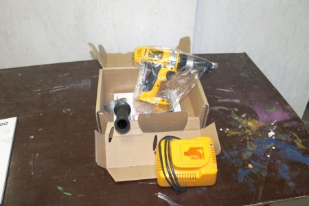 Cordless drill, DeWalt, stroke + charger (without battery). Unused