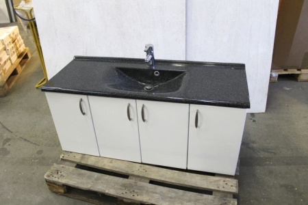Toiletmöbel, Grohe Hahn, schwarz kultiviert. Tischlänge ca. 120 cm