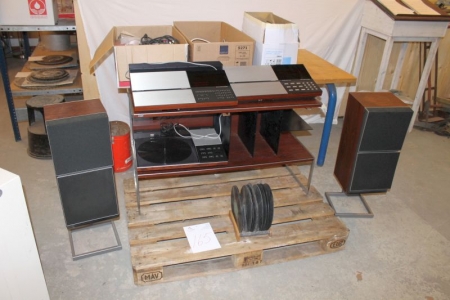 Music equipment, B & O: B & O 6000 with various LP records and cassettes