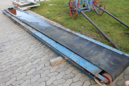 Conveyor, length 6.5 meters, bandwidth 50 cm. Drum Motor