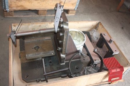 2 clamping surfaces