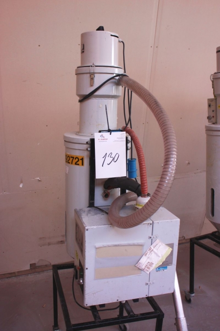 Plastic granulate air drier. Alu-Scan, type DA-50.