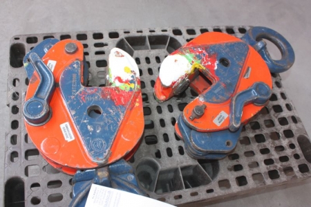 2 clamps for sheet metal, 0-25 mm. 3000 kg