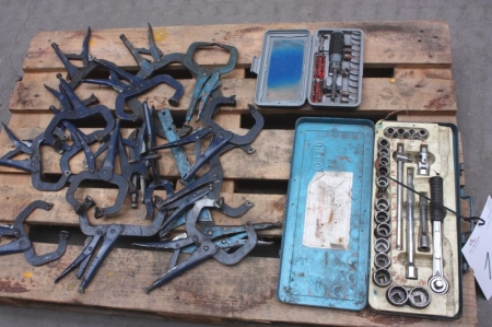 Pallet with various hand tools