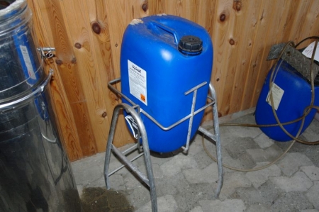 Algicide, Hydrocid-306-Biocide, ca. 20 liters. Including stand for easy draining