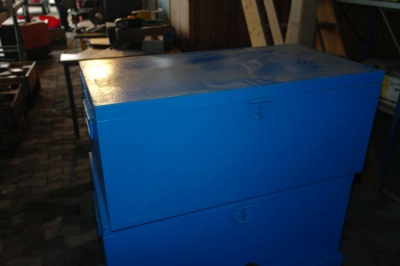 Montage Box, GM-830, in Stahl, 83 cm x 45 cm x 34,5 cm. Archivbild