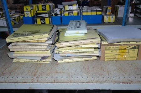 Content on the shelf; Assorted Abrasive Sheets
