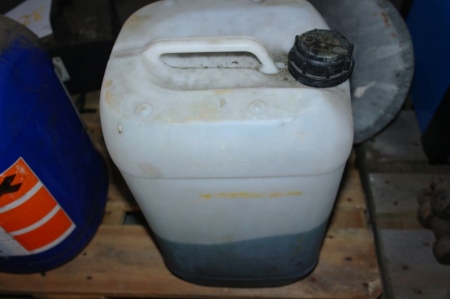 Unknown Chemistry, approximately 5 liters