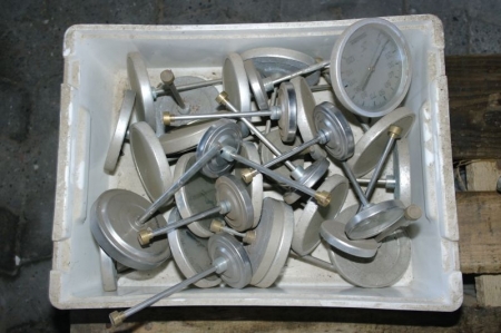 Box with various Thermometre, 0 -120˚