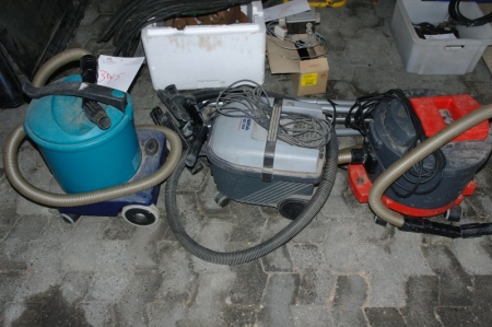 3 pcs vacuum cleaners; Wetrok, Nilfisk and Easy Clean + various pipes and nozzles