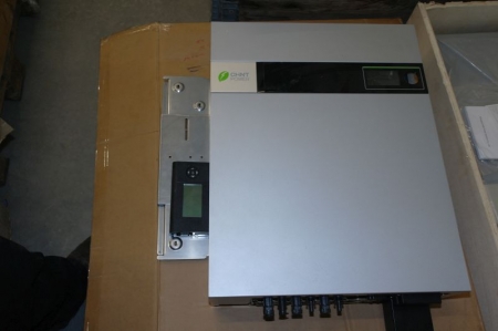 Wechselrichter für Photovoltaik-Anlagen, 10 kW, defekt