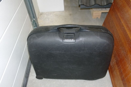 Suitcase, mrk. Samsonite