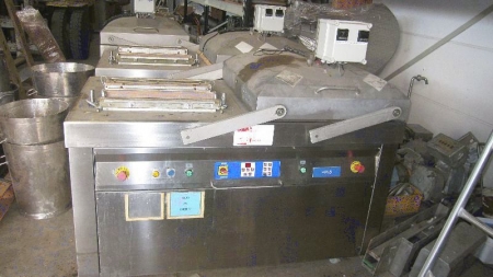 Vacuum Packing Machine, Comet 520. Condition unknown