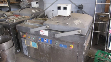 Vacuum Packing Machine, Comet 520. SN: 499. Year 1980. Condition unknown