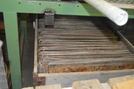 Pallet with about 400 x baking sheets. Suitable for rack trolley