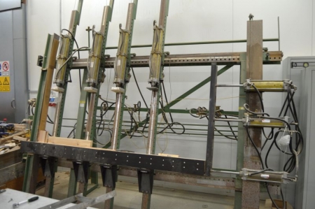 Press frame with four vertical and three horizontal air cylinders. Kallesøe. Capacity: ca. 250 x 200 cm