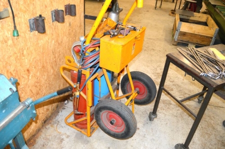 Oxygen and acetylene cart (without bottles)