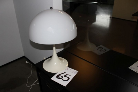 Table lamp, Louis Poulsen, type: 123431
