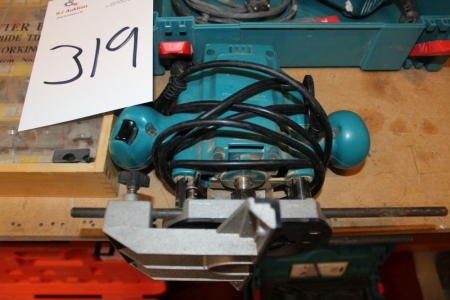 Router, Makita + box with accessories + Drywall Screwdriver, Makita (tested ok)