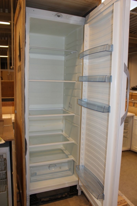 Vestfrost refrigerator, 353 l Model: sx 368R, white
