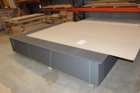 MDF plader antracitgrå 16 mm, 210x280 cm, ca. 26 stk.