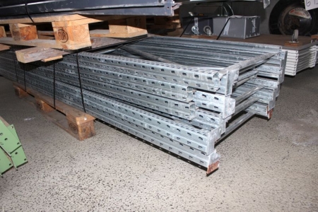 Heavy steel bookcase with 9 caps + 42 beams, H 250 cm, W: 60 cm