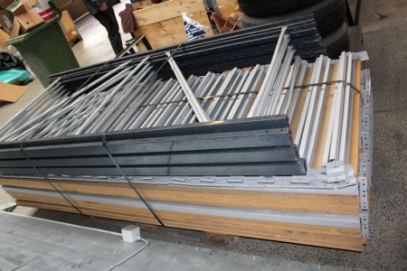 Heavy shelves, H 210 cm, W: 85 cm, 6 pcs gables + 24 beams