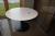 Round table, diameter: 120 cm