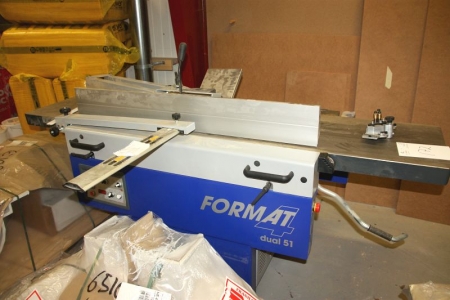 Jointer / planer, Format 4. Type Dual 51. Working Width: 500 mm. SN: 60.03.072.11. Year 2011. Additional knives included + Milling tool, Würtz 0683800404