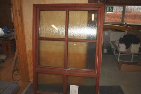 Window section with top-down window, solid hardwood. Width x height x frame width, ca. 120 x 165 x 11 cm. Raw glass, thermo