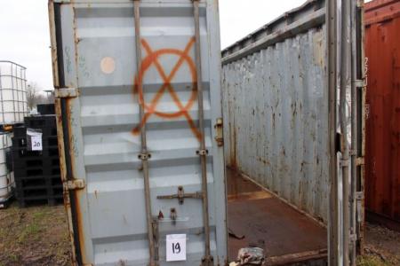 20 feet container without top, wooden base in less good condition