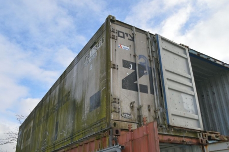 40 foot shipping container, aluminum, high keeper. Fine condition. Mounted on a second container