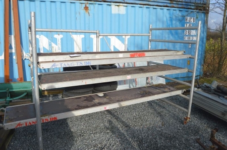 Aluminium roller scaffolding, Jumbo, width approx 120. 3 x platform without hatch, ca. 2.4 m + 1 platform without hatch, ca. 3 meters