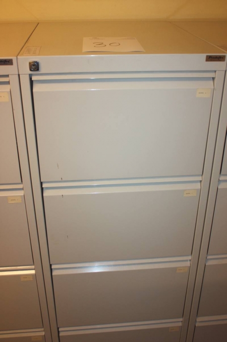 Pendaflex filing cabinet with 4 drawers