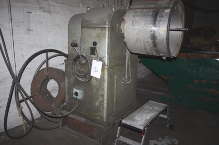 Grinding machine for grinding stainless steel bottoms. 900-1400 o/min. Silkeborg Maskinfabrik, type UDH40